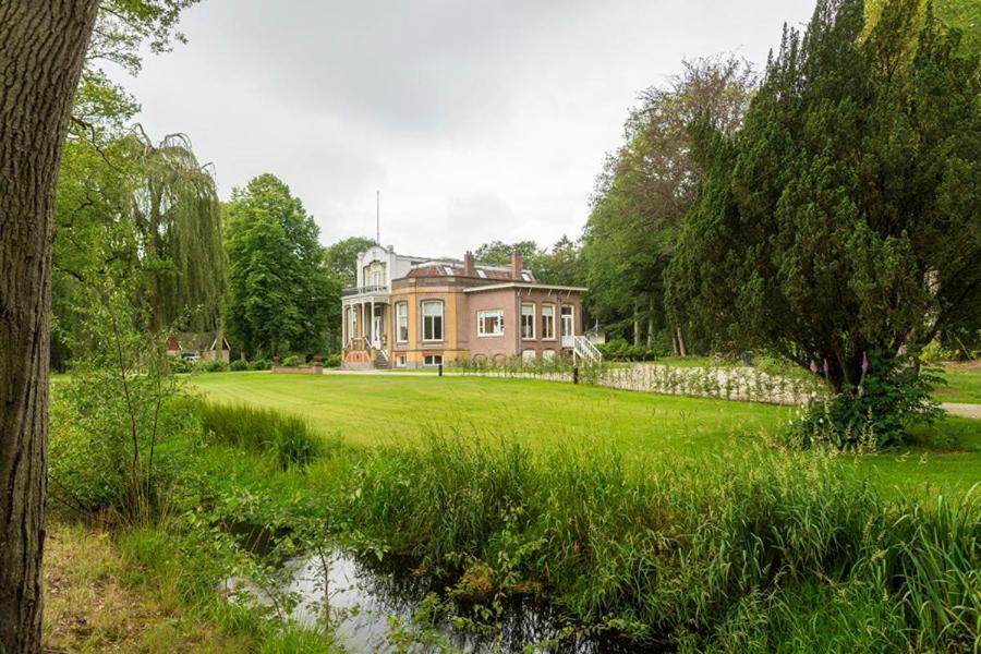 Landgoed Huize Boschoord Bed & Breakfast Sint Nicolaasga Exterior photo